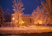 courthouse-in-the-snow